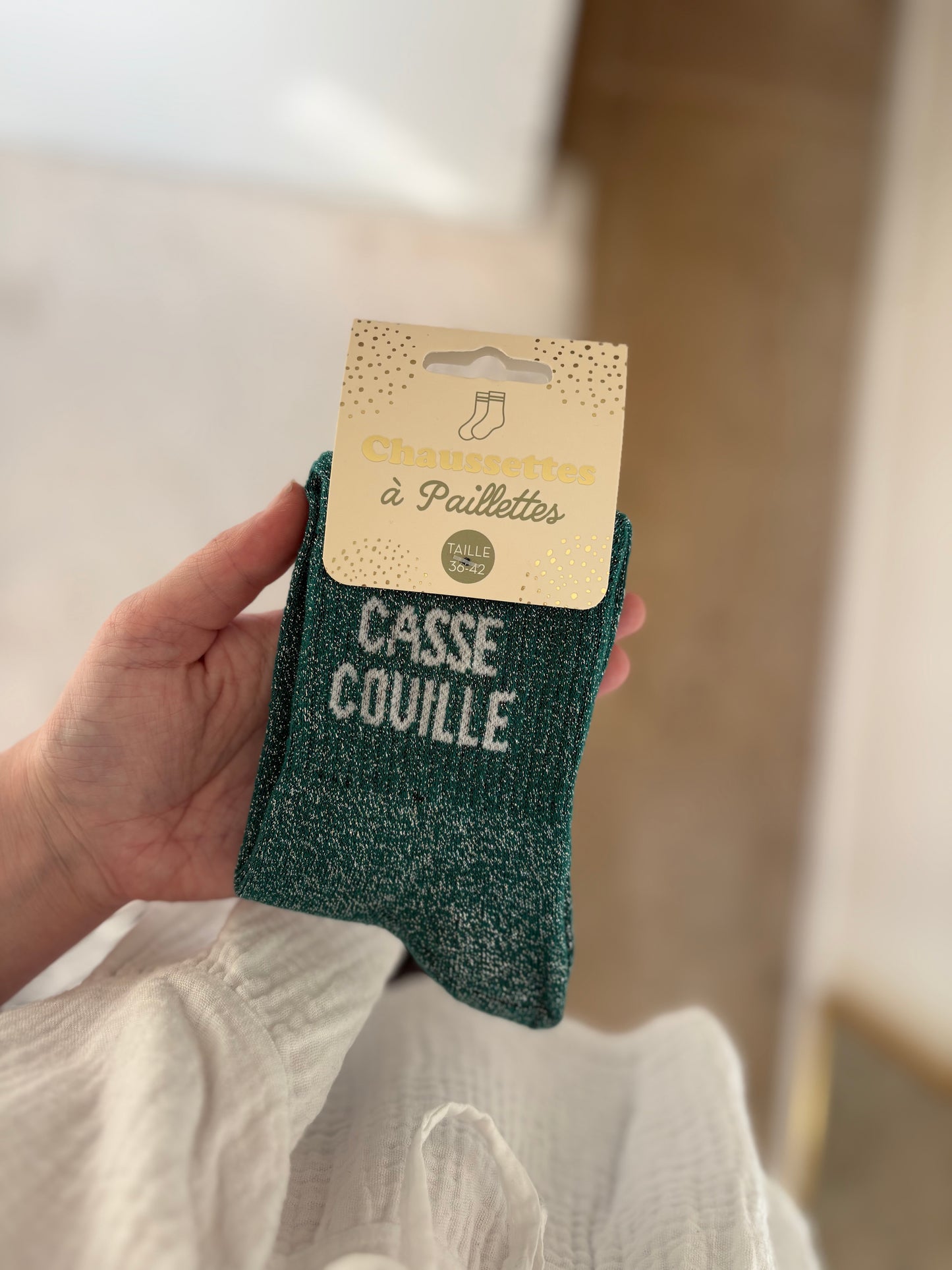 Chaussette à paillettes " CASSE COUILLE "