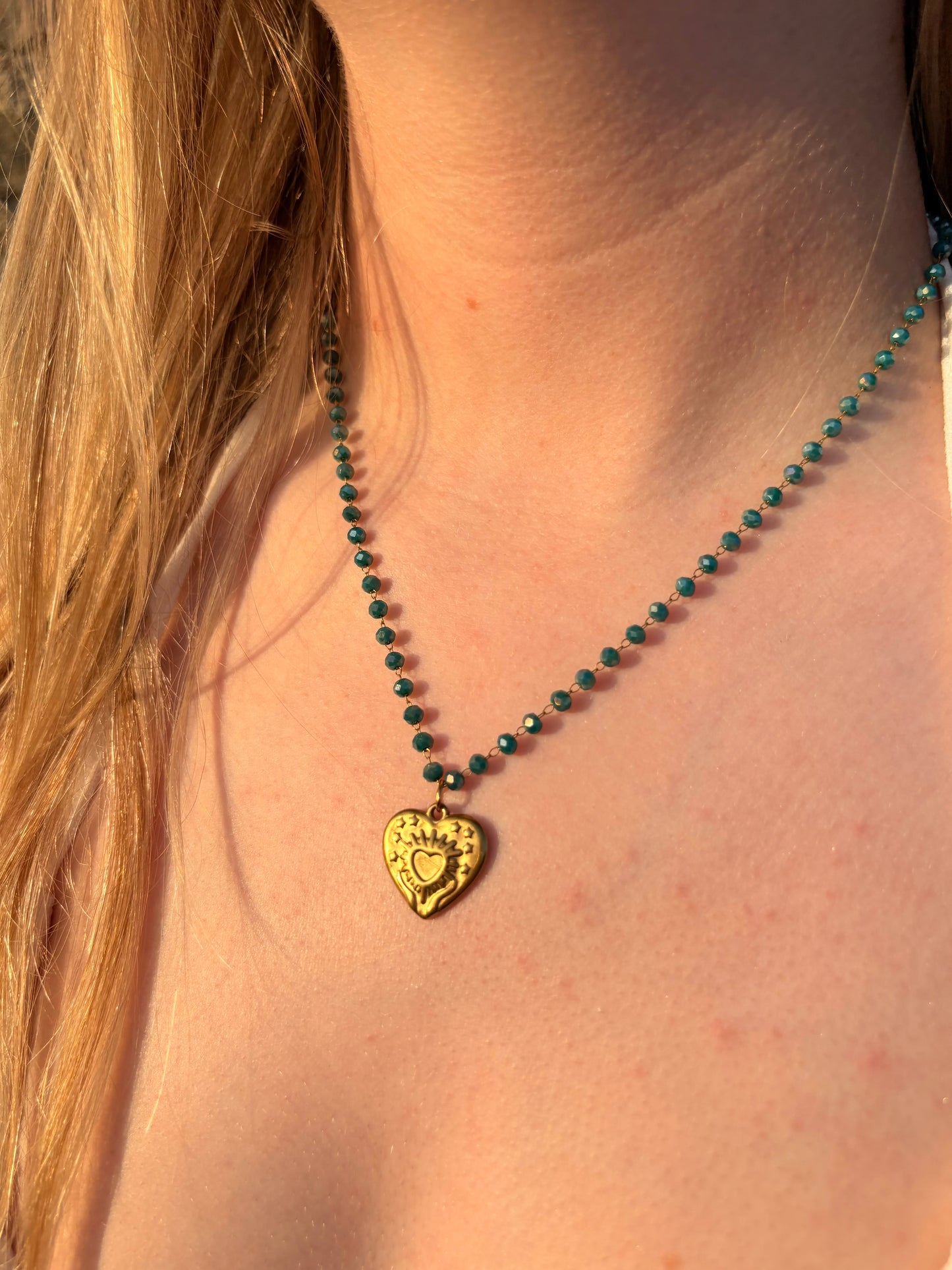 COLLIER - MOONA