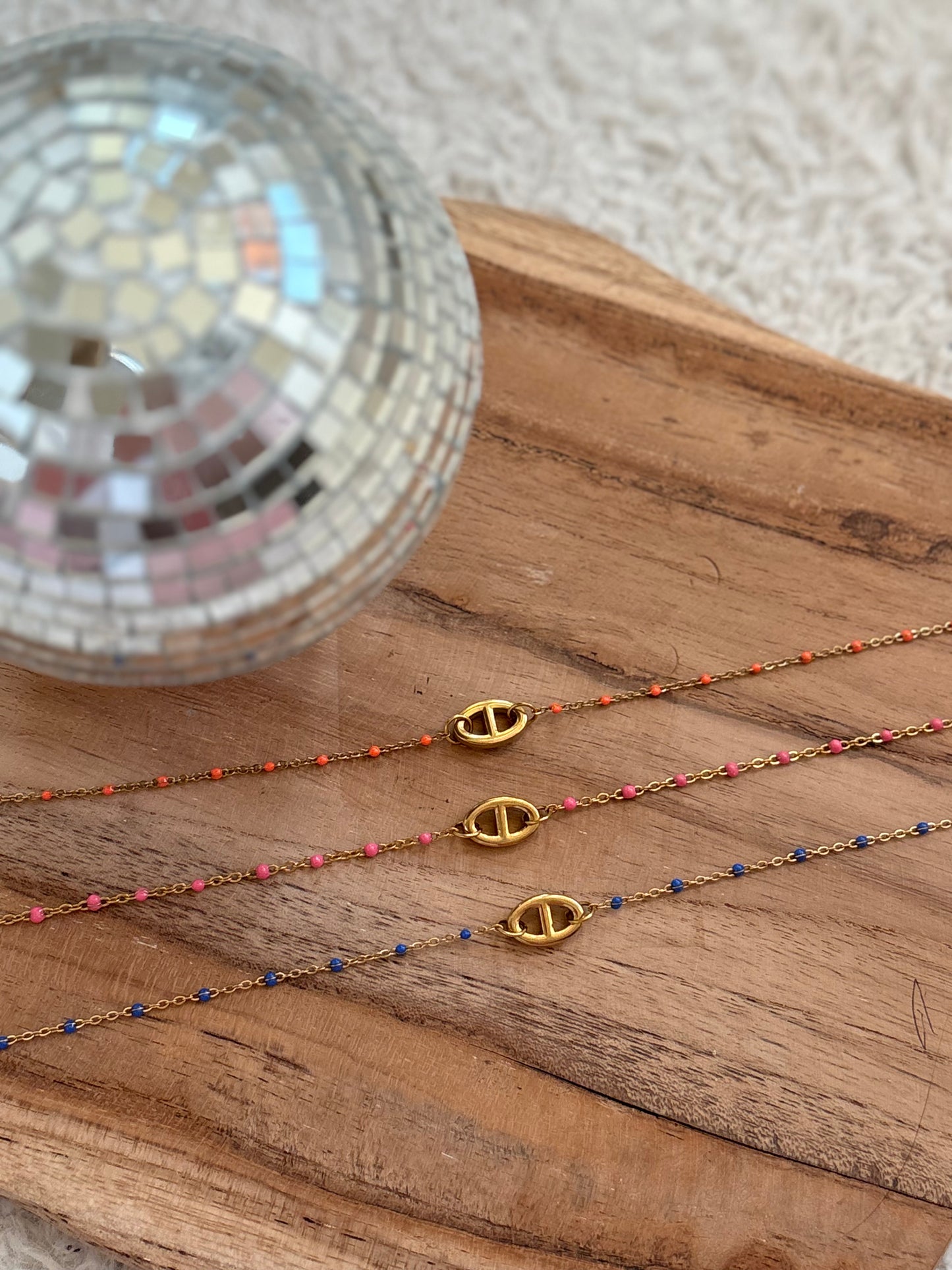 COLLIER - AIRA