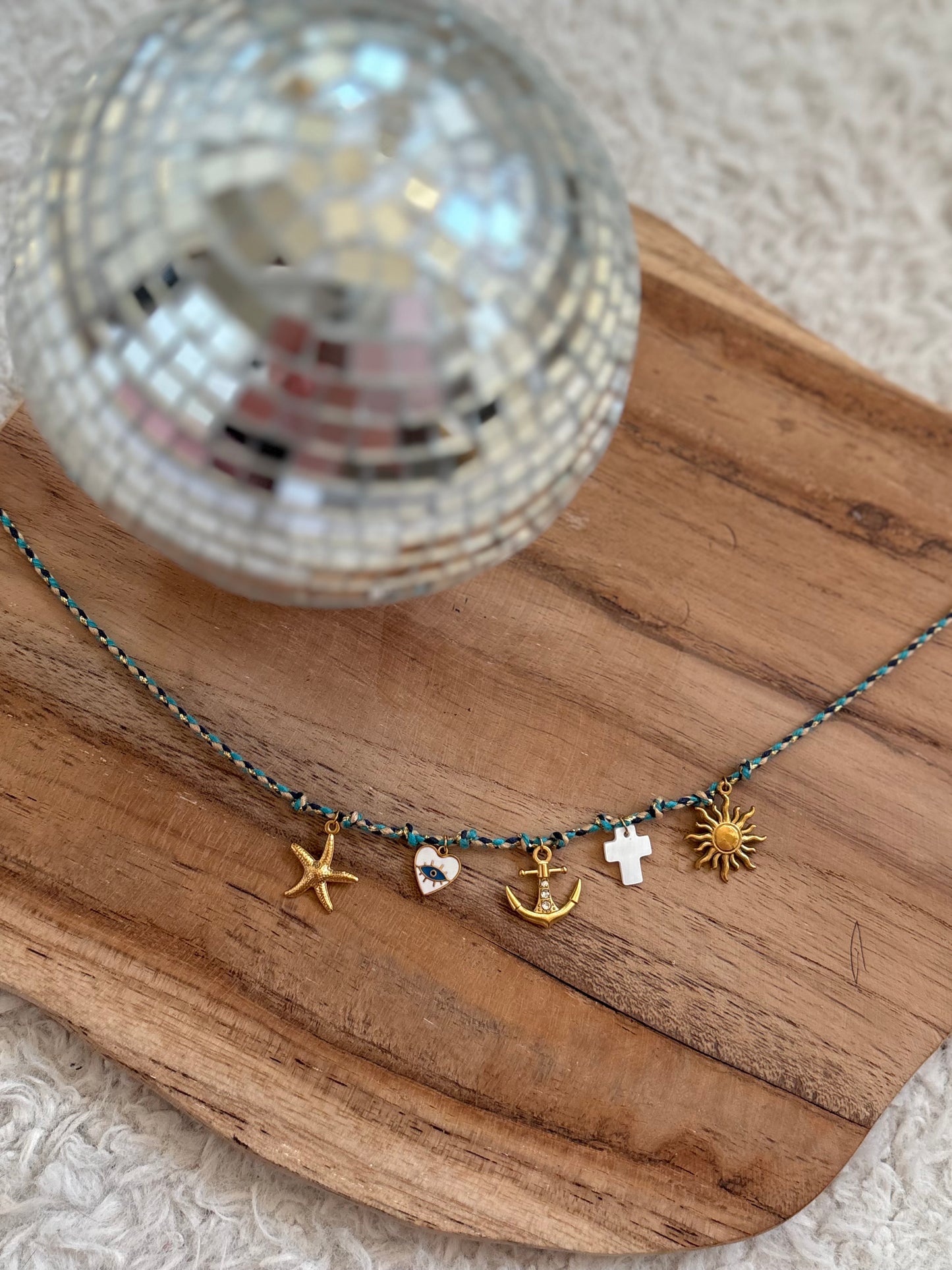 COLLIER - TIARÉ