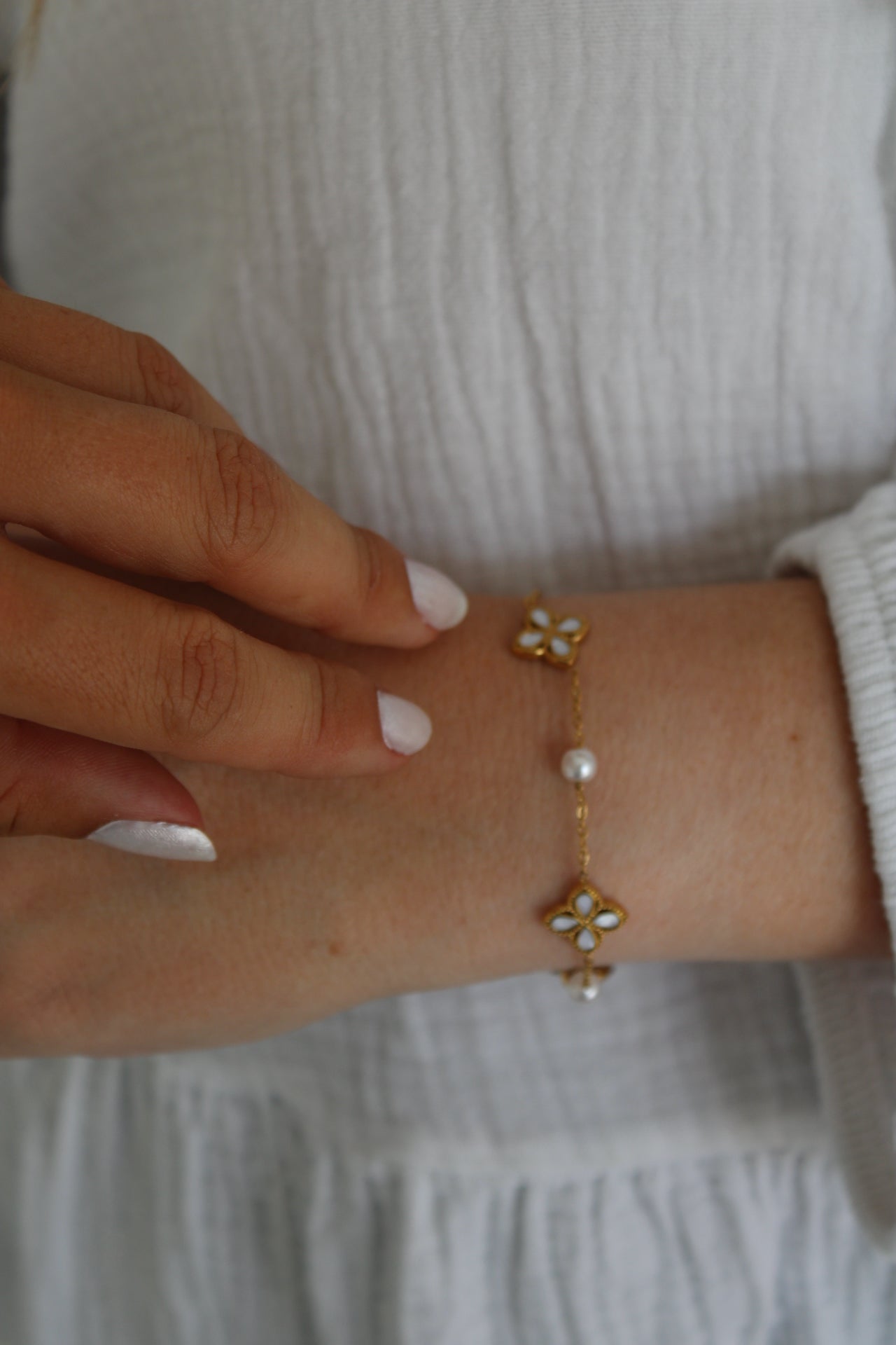 BRACELET - CAMELIA