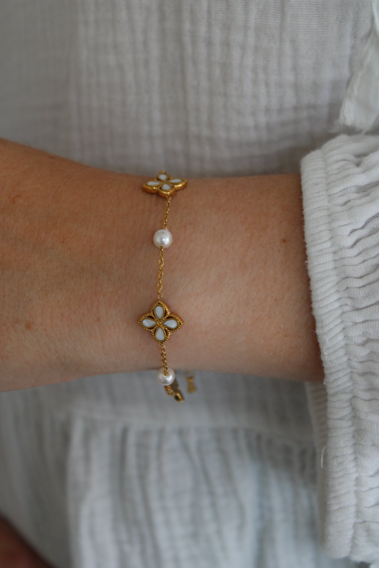 BRACELET - CAMELIA